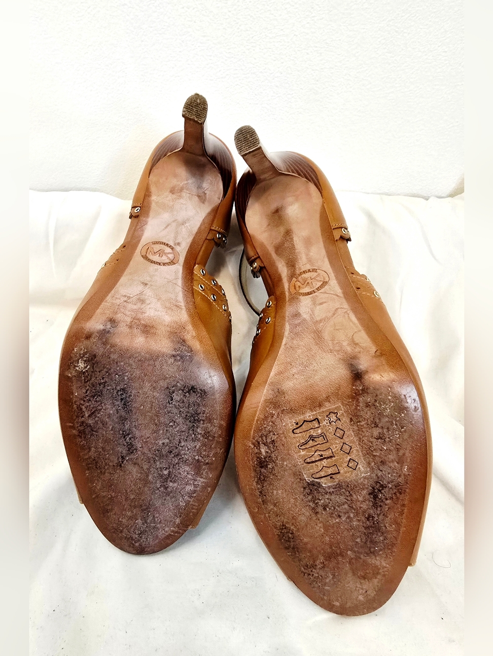 Michael Kors Leather Peep Toe Heels Brown Studded Ankle Strap Stiletto Size 8.5 - Picture 7 of 7